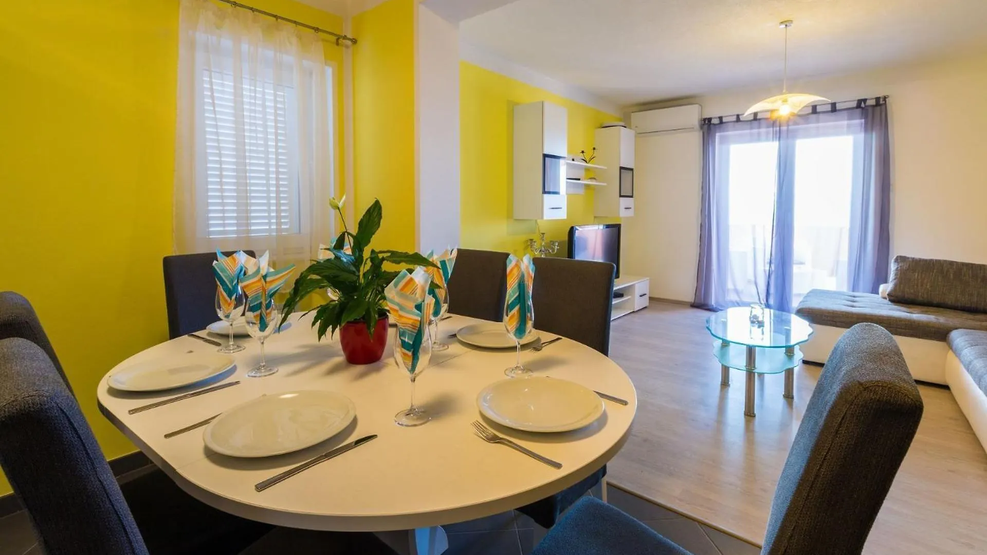 Apartments Tomica Novi Vinodolski