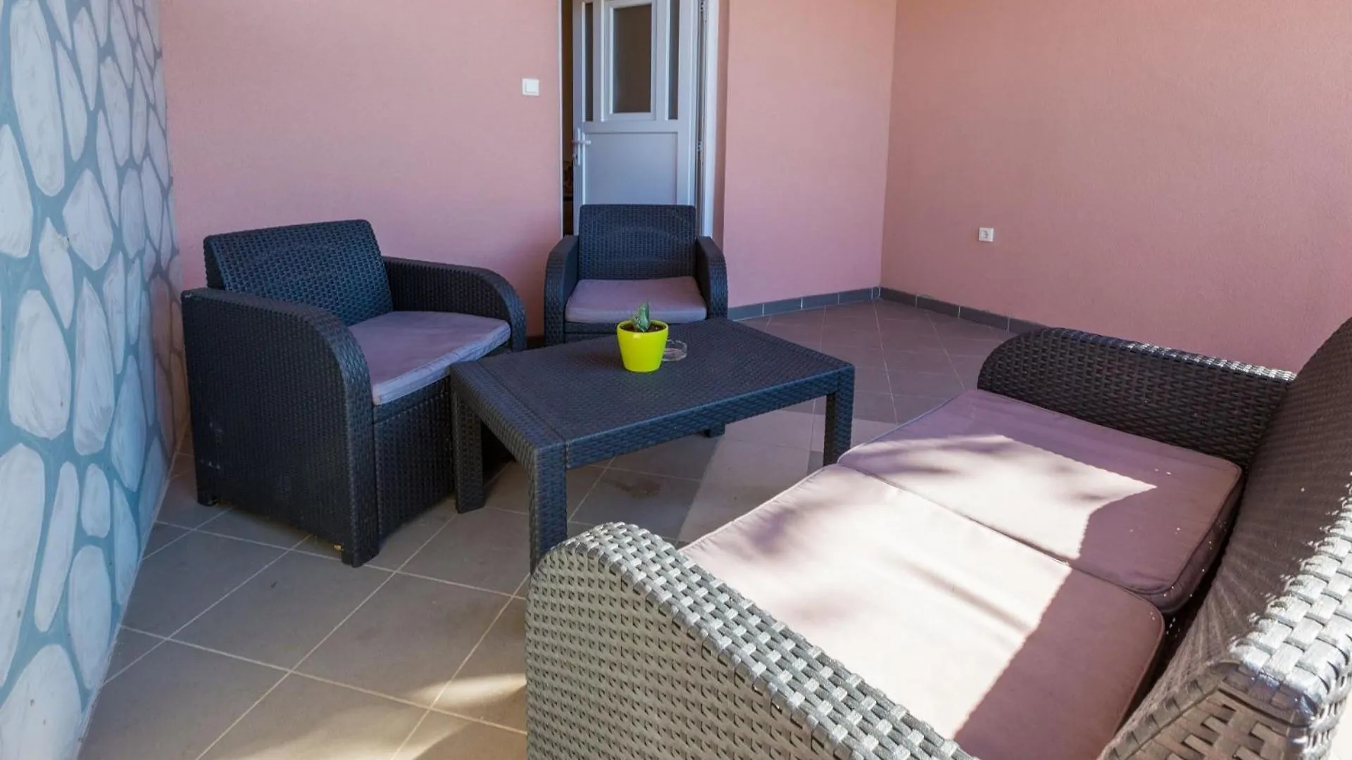 Apartments Tomica Novi Vinodolski Croacia